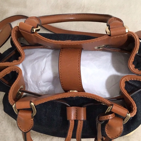 EUC. MICHAEL KORS Denim Blue Drawstring Straw Bucket Top Handle/Crossbody Bag - Picture 14 of 16